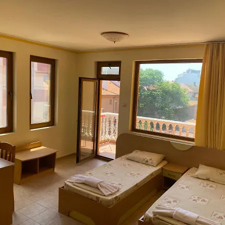 семеен апарт Pomorie