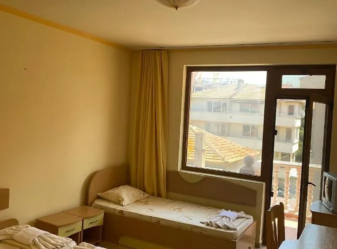 семеен апарт 2* Ahyolu