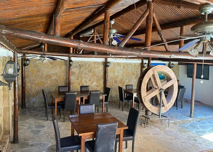 семеен апарт Otel Ahyolu