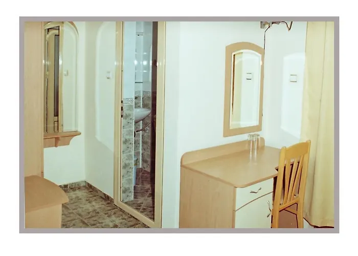 Otel семеен апарт 2*